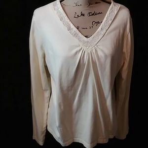 Basic Edition women's long sleeved top